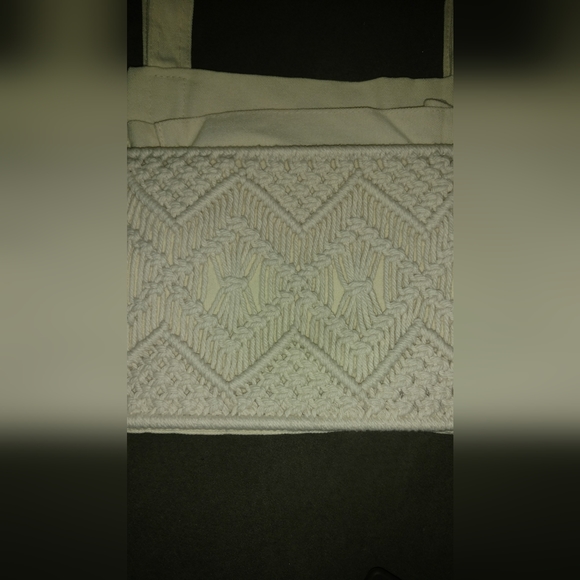 Linen and Macrame Organizer - Picture 2 of 5